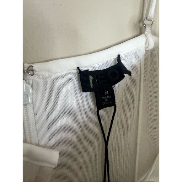 NBD Najma Maxi Dress - Picture 8 of 9